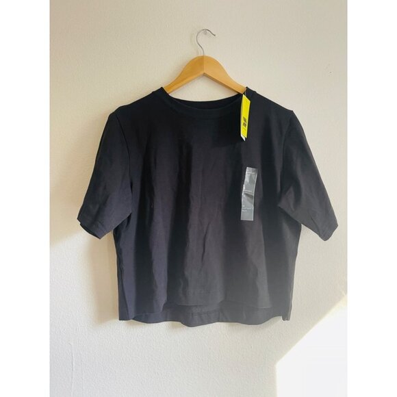 all in motion Tops - NWT All In Motion black oversized workout top size M